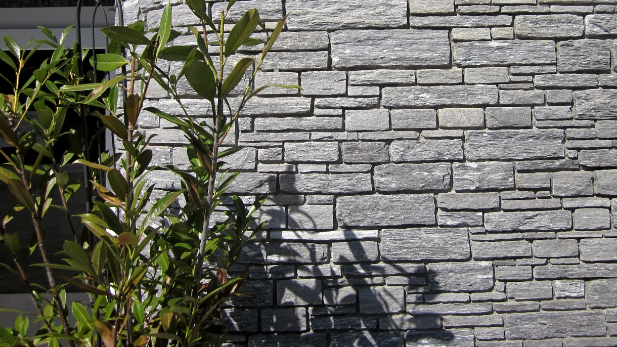 GRIGIO ONDULATO, Mauersteine, gespalten und gezwickt, 10-12 x freie Längen x 10 cm
