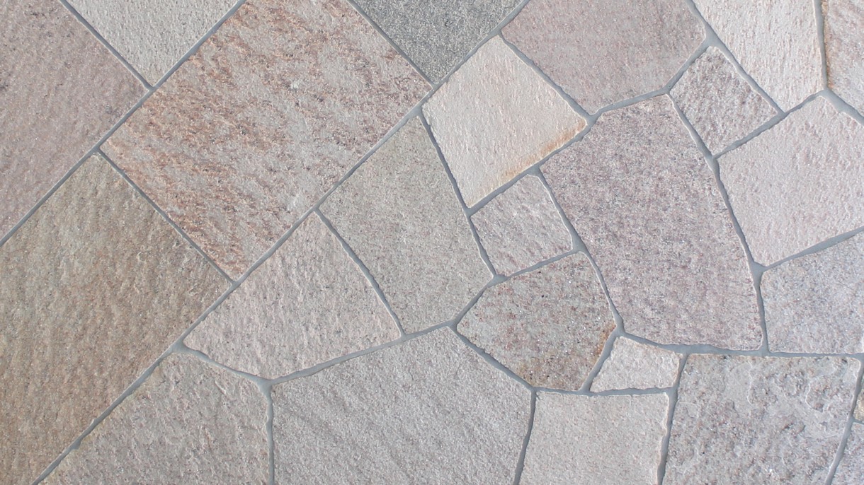 SA-NL-QUARZIT, Polygonalplatten, gespalten, Normalformat mittel x 1,5-3 cm